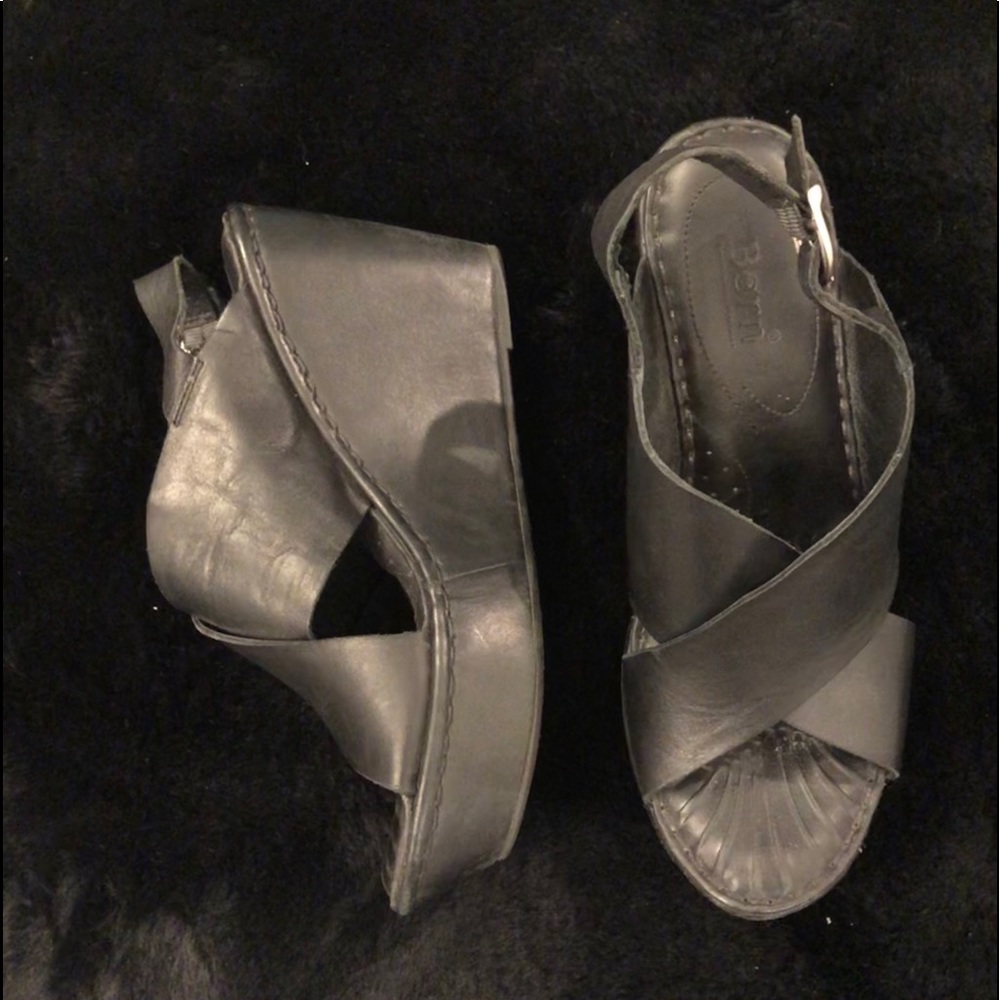 Born Black Leather Wedge Crossover Strap Sandals